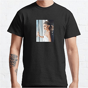 Kelsea Ballerini Beyond The Nashville Stage Kelsea Ballerini T-Shirts