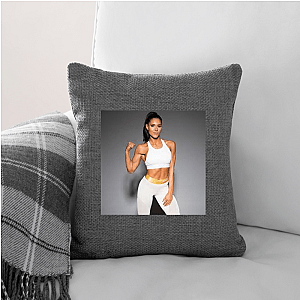 Functional Fitness Coach Kelsey Wells Pillows Cover