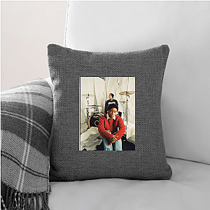 Edgy as It Gets – Kenny Mode Kennyhoopla Pillows Cover