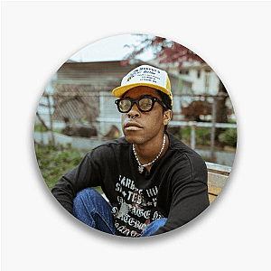 Feel the Noise – Kenny Style Kennyhoopla Pins