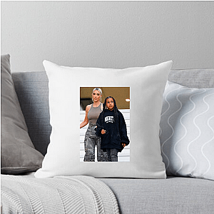 Kim Raised a Queen Kim And North Pillows Cover