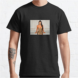 Kardashian Looks. No Apologies. Kim Kardashian T-Shirts