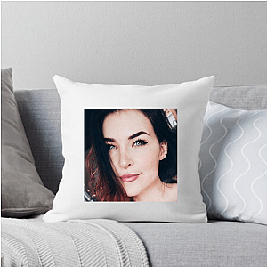 KittyPlays Victory Vixen Kitty Plays Pillows Cover