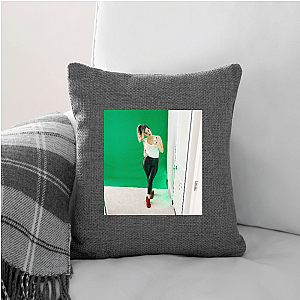 KittyPlays Legendary Gamer Girl Kitty Plays Pillows Cover