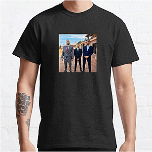 Knekro El Showman Español Knekro T-Shirts