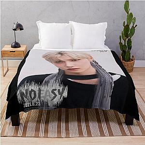 Stray Kids - Felix - kpop Throw Blanket