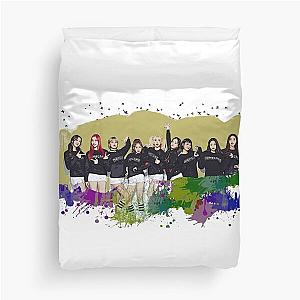 Momoland, Nancy, Hyebin, Nayun, Taeha, Jane, Kpop Duvet Cover