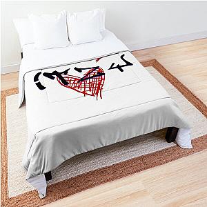 Itzy Comforter