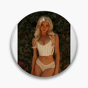 Digital It-Girl Kristen Hancher Pins