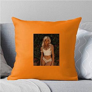 Digital It-Girl Kristen Hancher Pillows Cover