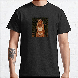 Digital It-Girl Kristen Hancher T-Shirts
