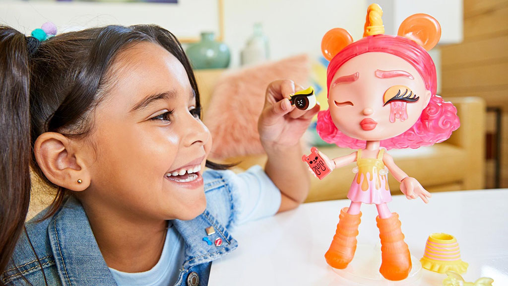 How CookieSwirlC Became a Household Name in Toy Reviews