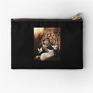 The Lion of Judah and the Lamb of God Graphic T-Shirt Zipper Pouch