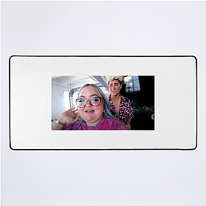 Lauren Godwin Viral Sense Of Humor Lauren Godwin Mouse Pads