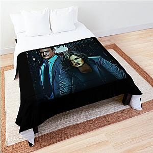 Mens Womens Benson And Stabler Law And Order Svu Love  Fans Comforter