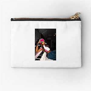 Hot Girl Vibe – Lay Bankz Style Lay Bankz Zipper Pouches