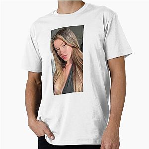 Lea Eliu Premium T-Shirt