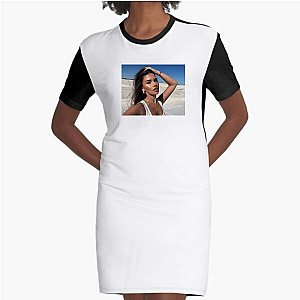 Social Trendsetter Leah Halton Leah Halton Dresses
