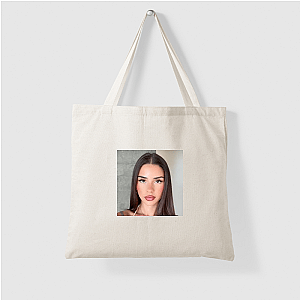 Digital It-Girl Leah Halton Leah Halton Bags