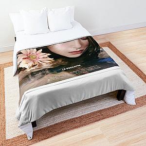 LE SSERAFIM YUNJIN Comforter