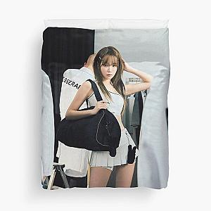 LE SSERAFIM CHAEWON - EASY  Duvet Cover