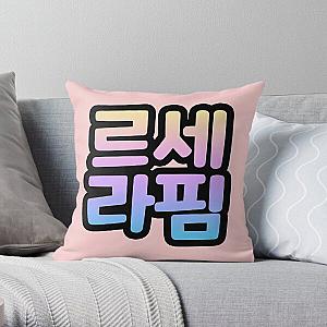 Le Sserafim 02 Throw Pillow