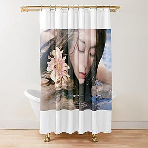 LE SSERAFIM YUNJIN Shower Curtain