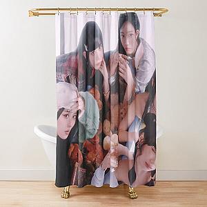 LE SSERAFIM EASY  Shower Curtain