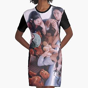 LE SSERAFIM EASY  Graphic T-Shirt Dress