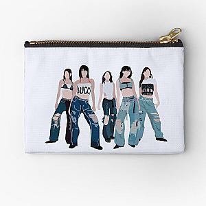 LE SSERAFIM UNFORGIVEN Digital Illustration  Zipper Pouch