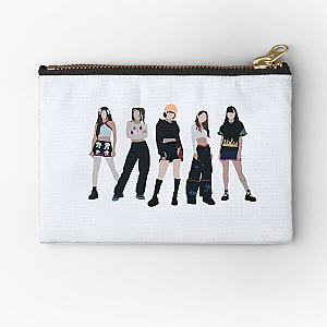 LE SSERAFIM ANTIFRAGILE Digital Illustration Zipper Pouch