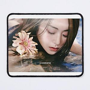 LE SSERAFIM YUNJIN Mouse Pad