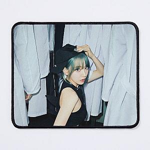 LE SSERAFIM SAKURA - EASY  Mouse Pad