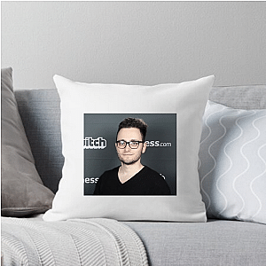 Levy Rozman Unforgettable Checkmates Levy Rozman Pillows Cover