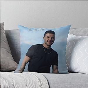 Liam Payne Throw Pillow