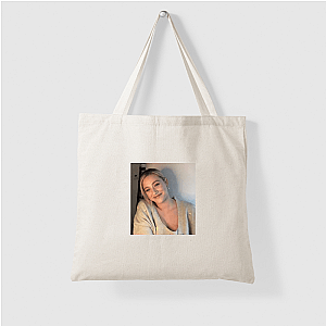 Lili Reinhart Unforgettable Performances Lili Reinhart Bags
