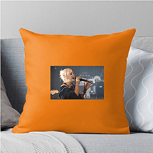 Allen’s Got the Attitude Lily Allen Pillows Cover