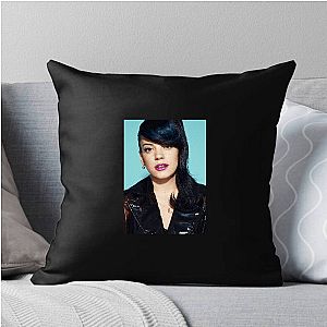 Lily Allen Knows the Tea Lily Allen Pillows Cover