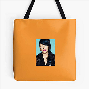Lily Allen Knows the Tea Lily Allen Bags