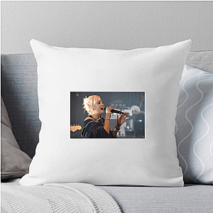 Allen’s Got the Attitude Lily Allen Pillows Cover