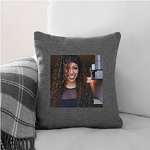 Liza Koshy Actress And Influencer Liza Koshy Pillows Cover
