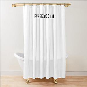Lizzy Mcalpine Photo Shirt Men Women Boy Girl Hoodie Long Sleeve Sweatshirt Shower Curtain