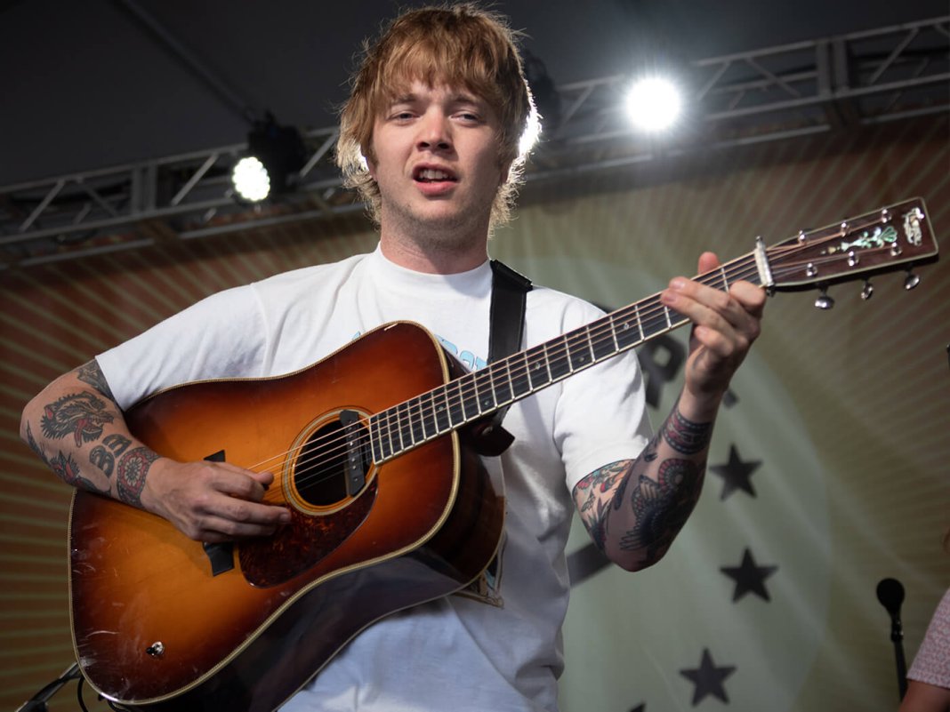Billy Strings on living with anxiety: “The idea that being a man means  [being] too tough to have feelings – oh, bullshit!”