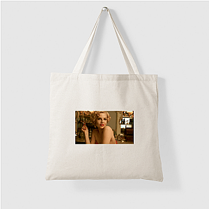 Boynton On Screen = Magic Lucy Boynton Bags