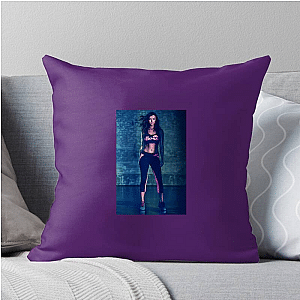 Health Advocate Lucy Mecklenburgh Pillows Cover