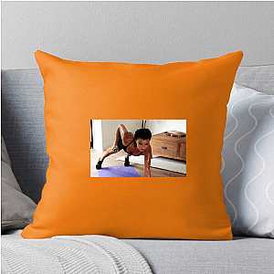 Online Trainer Lucy Mecklenburgh Pillows Cover