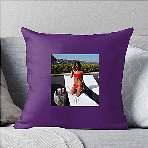 Social Media Star Lucy Mecklenburgh Pillows Cover