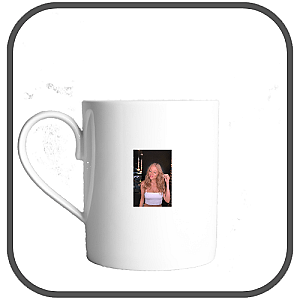 Luísa Sonza Mugs
