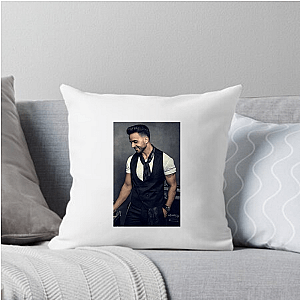 Luis Fonsi Latin Pop Icon Luis Fonsi Pillows Cover