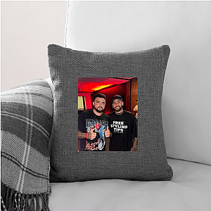 GG Signed by Luqueta Luqueta Pillows Cover